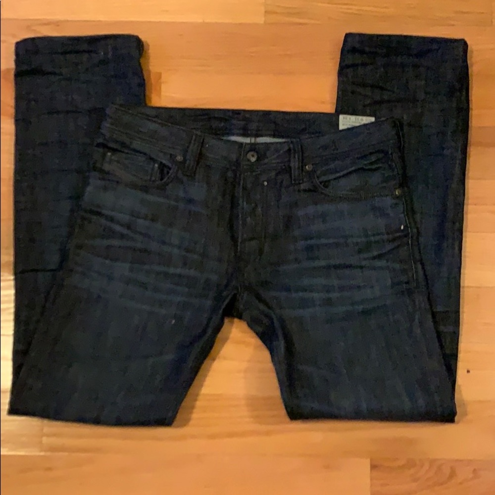 Diesel Safado 31x34 dark wash jeans.  Unwashed.